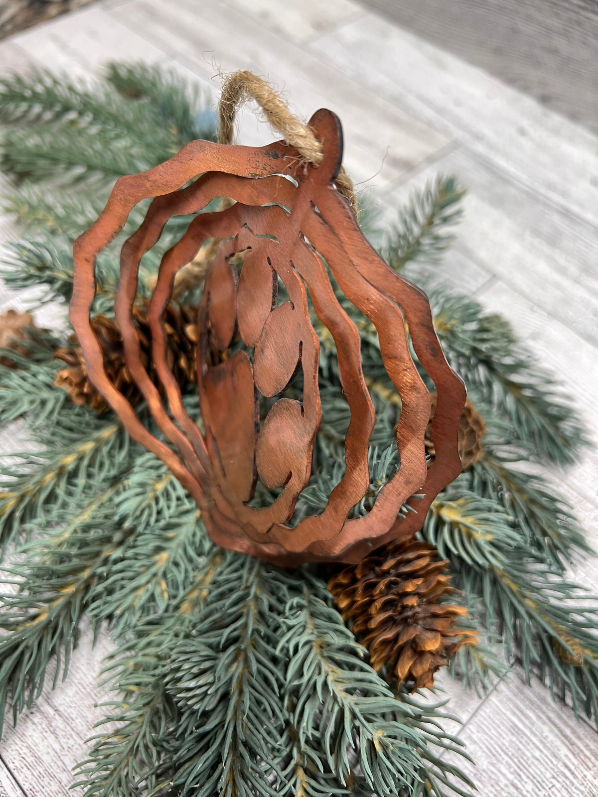 Rustic Copper Patina Metal 3-D Paw Print Ornament: Cabin Decor