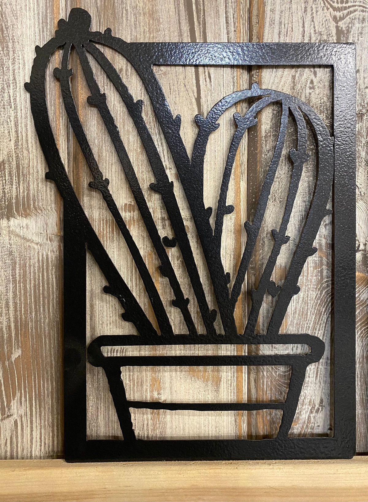 Metal Cactus Wall Art: Southwest Succulent Decor